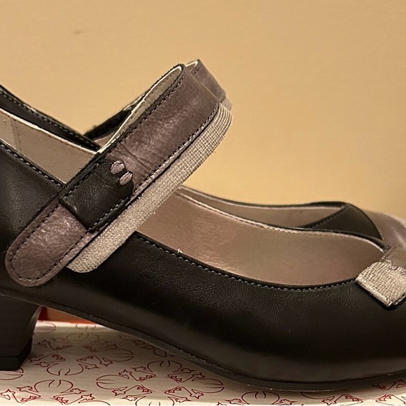 Dorking By Fluchos - Made in Spain - Mary Jane’s - Picture 3 of 9